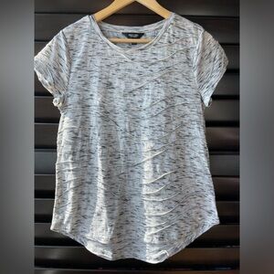 Simply Vera Vera Wang Heather Gray Short Sleeve Shirt with Texture Size Medium